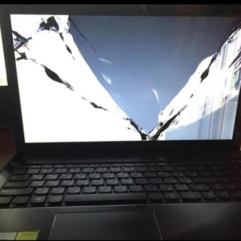 Разбит экран ноутбука? Возможные неисправности и цена ремонта